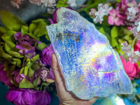 Raw Aura Selenite Crystal  (600-649 grams)
