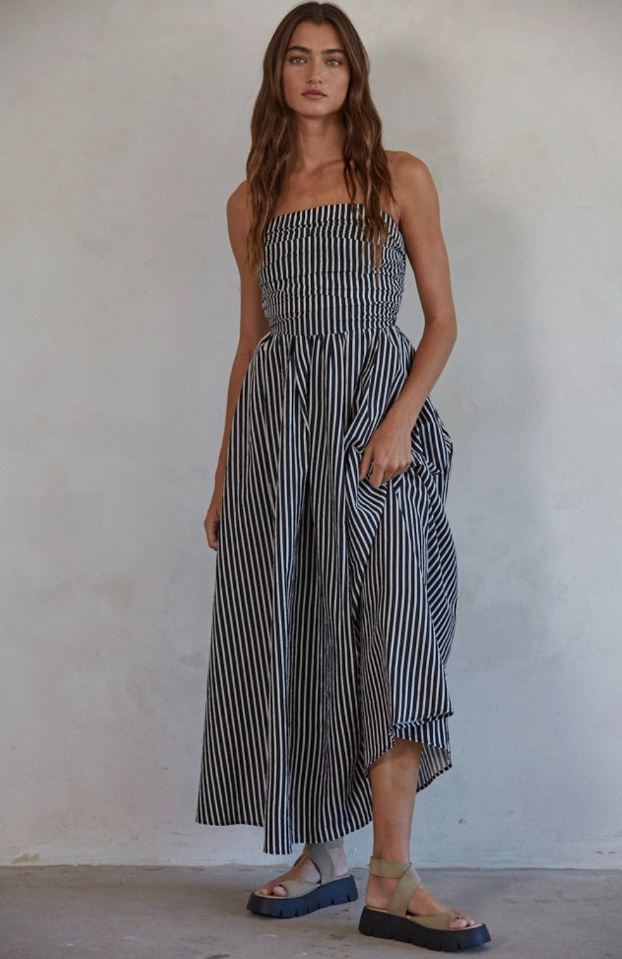 Stripped Strapless Flare Maxi Dress