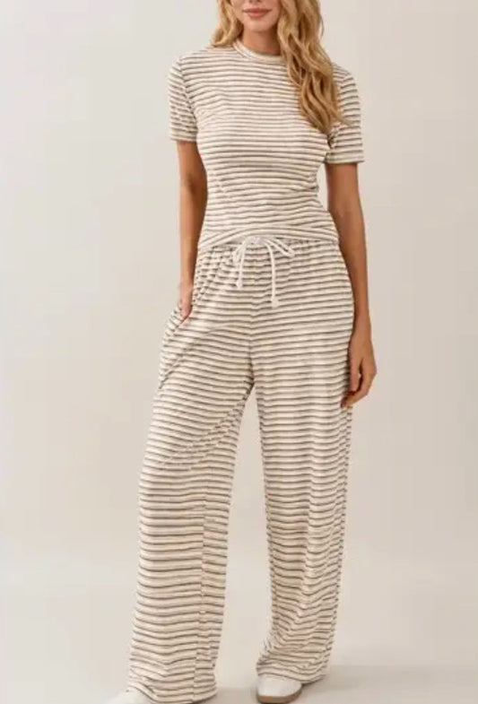 Everyday Ease Striped Lounge Set